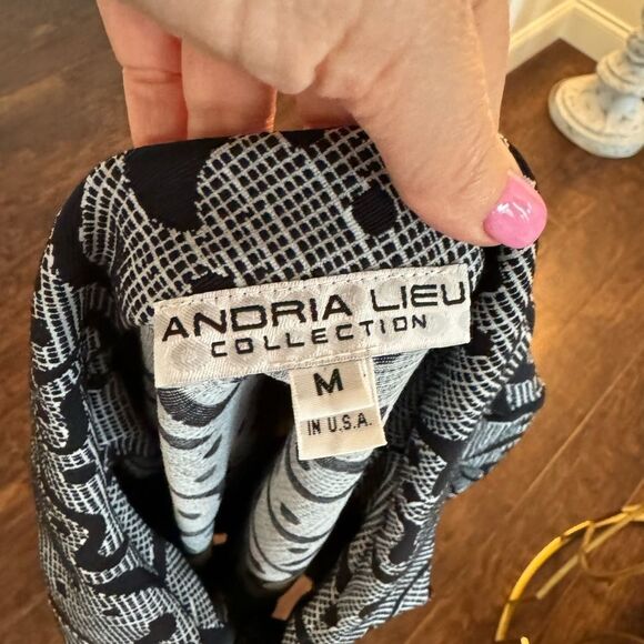 Andria Leiu collection black-and-white blazer size medium - Picture 6 of 6